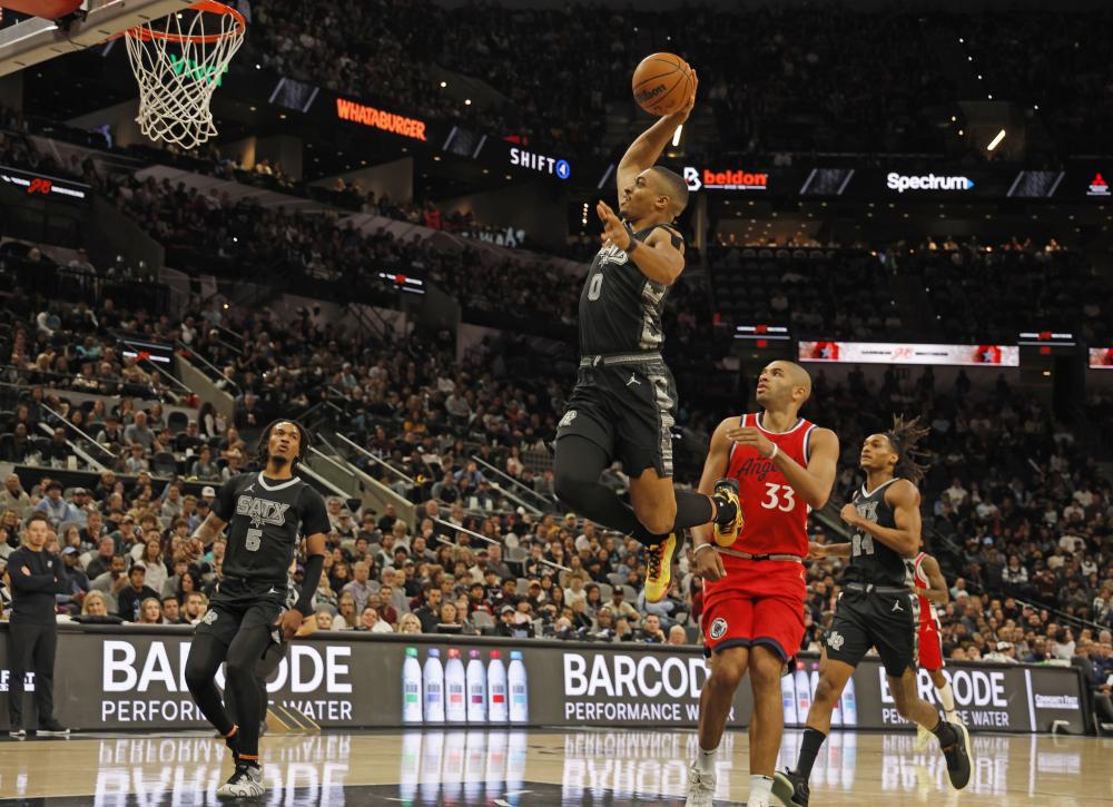 曝蓉城外援将遭重罚！上轮中超惹众怒：骑在浙江国脚后背做争议动作