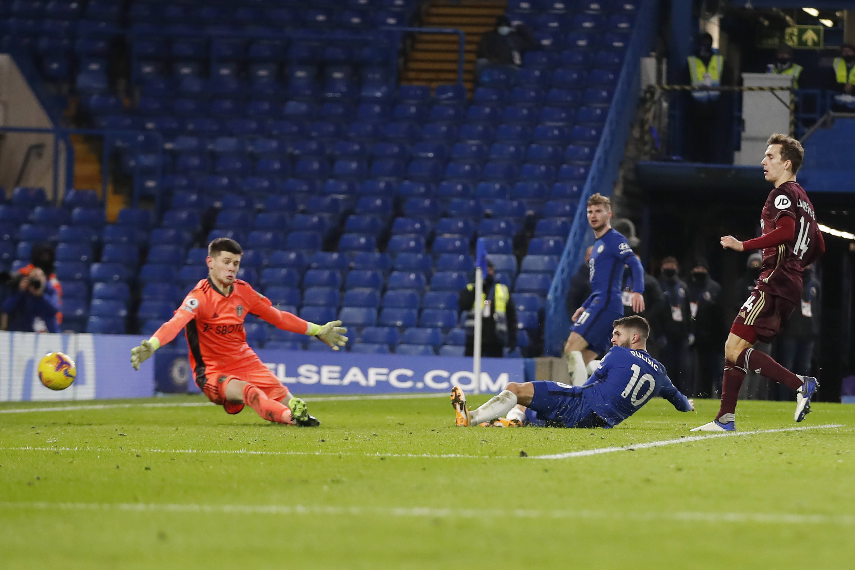 许多比赛都 许多比赛都