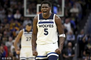 成劲射破门 成劲射破门