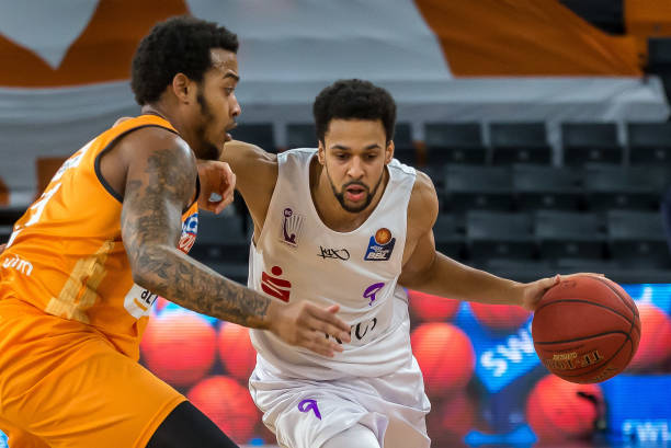 精推独胆 精推独胆